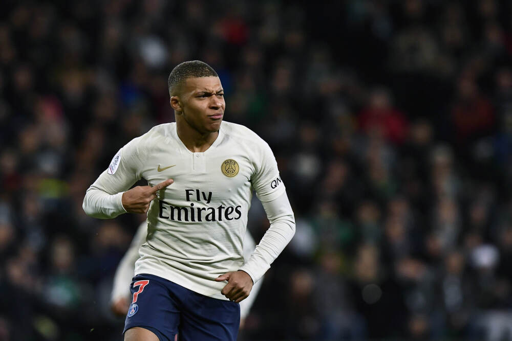 荷兰媒体: 中国囤积的光刻机, 用5-10年都不是问题了